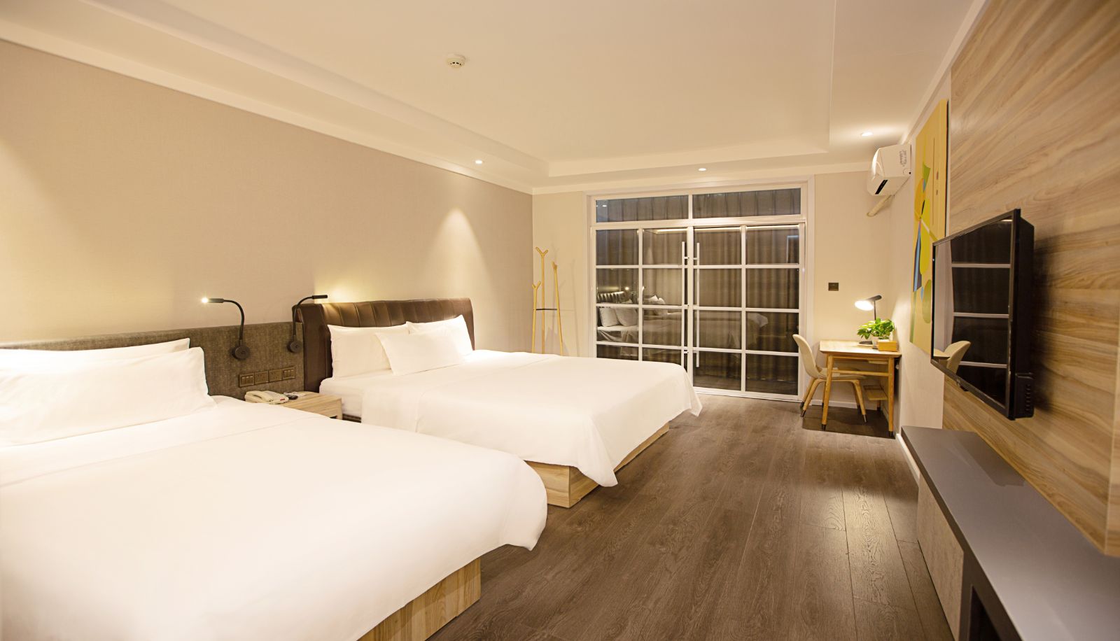 Pokój - Hanting Youjia Xinyang railway station hotel