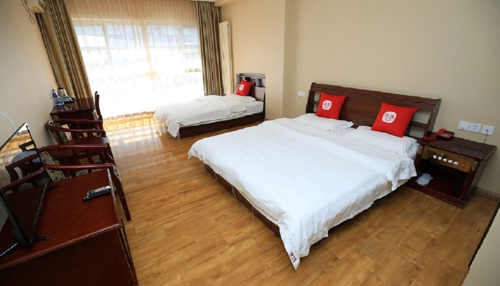 Camera - Yilai Beijing Changping Petroleum University Hotel