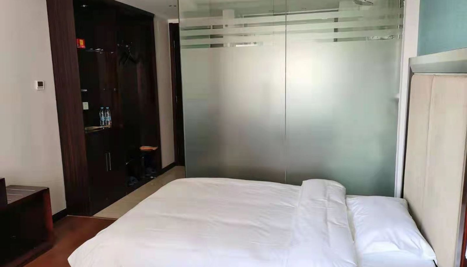 Info - Haiyou Langfang Yanjiao Xinggong East Street Hotel