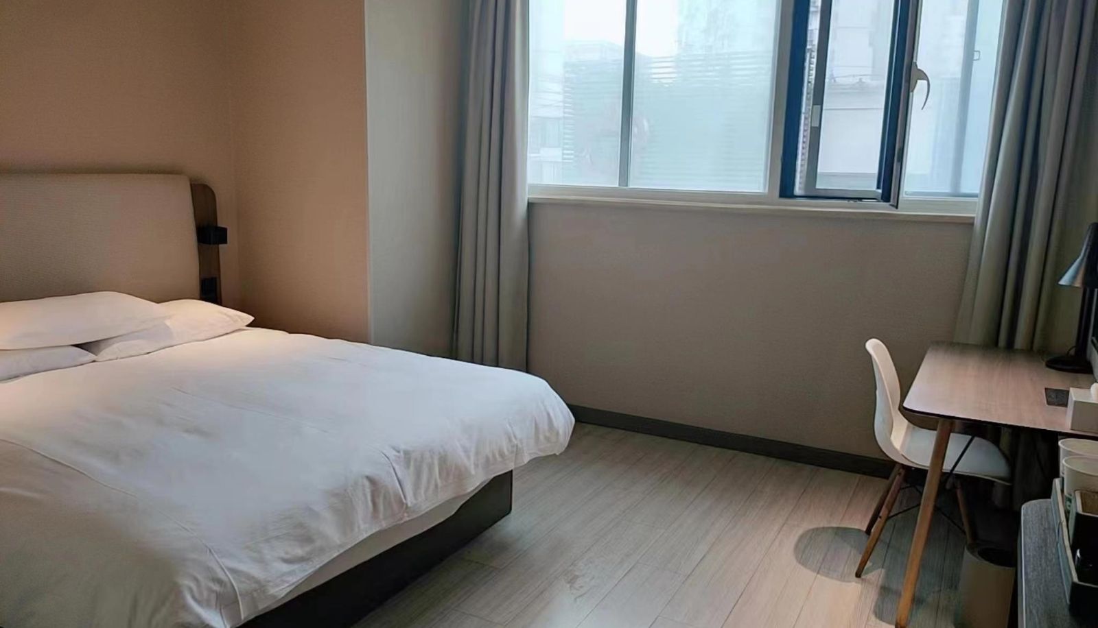 Camera - Hanting Hefei Baoye East Plaza Hotel (former Spring City Plaza store)