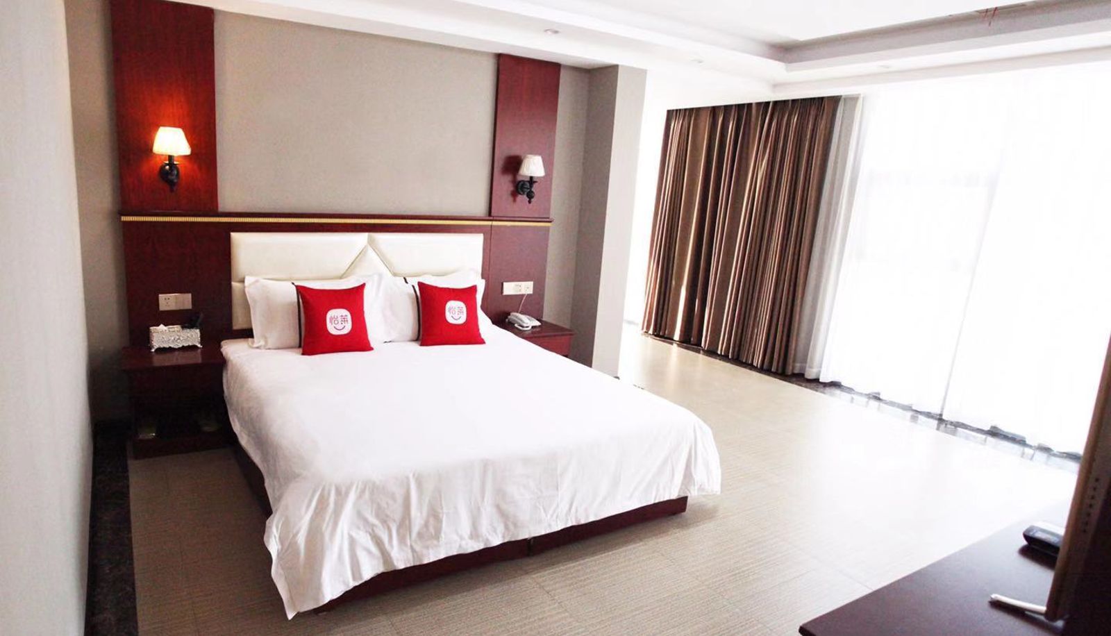 Info - Elais boutique Huangshi Griffith Hotel