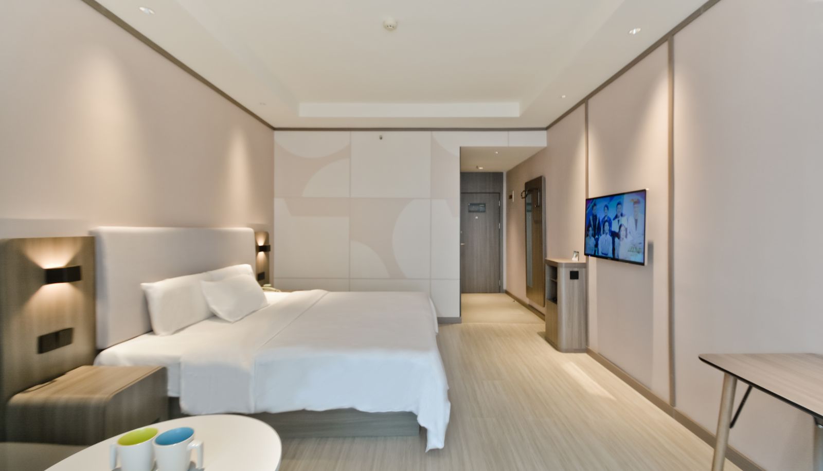 Zimmer - Hanting Xinyang railway station hotel