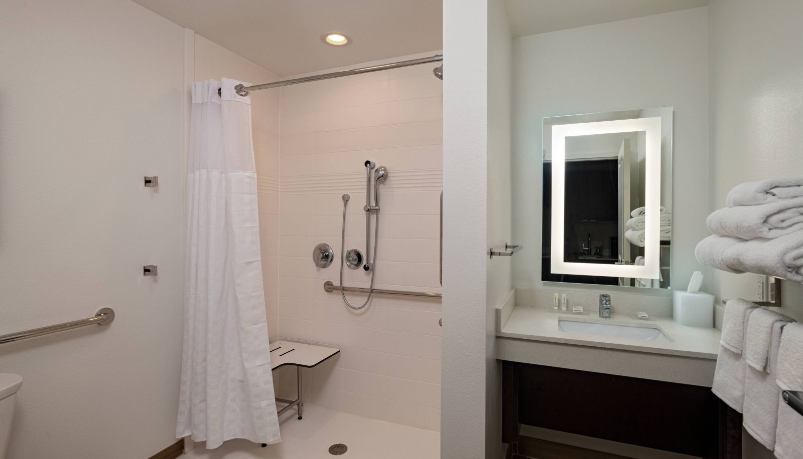 Zimmer - TownePlace Suites by Marriott San Antonio Northwest at The RIM