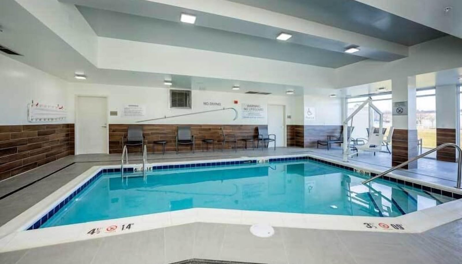 Pool - Fairfield Inn and Suites by Marriott Columbus Marysville