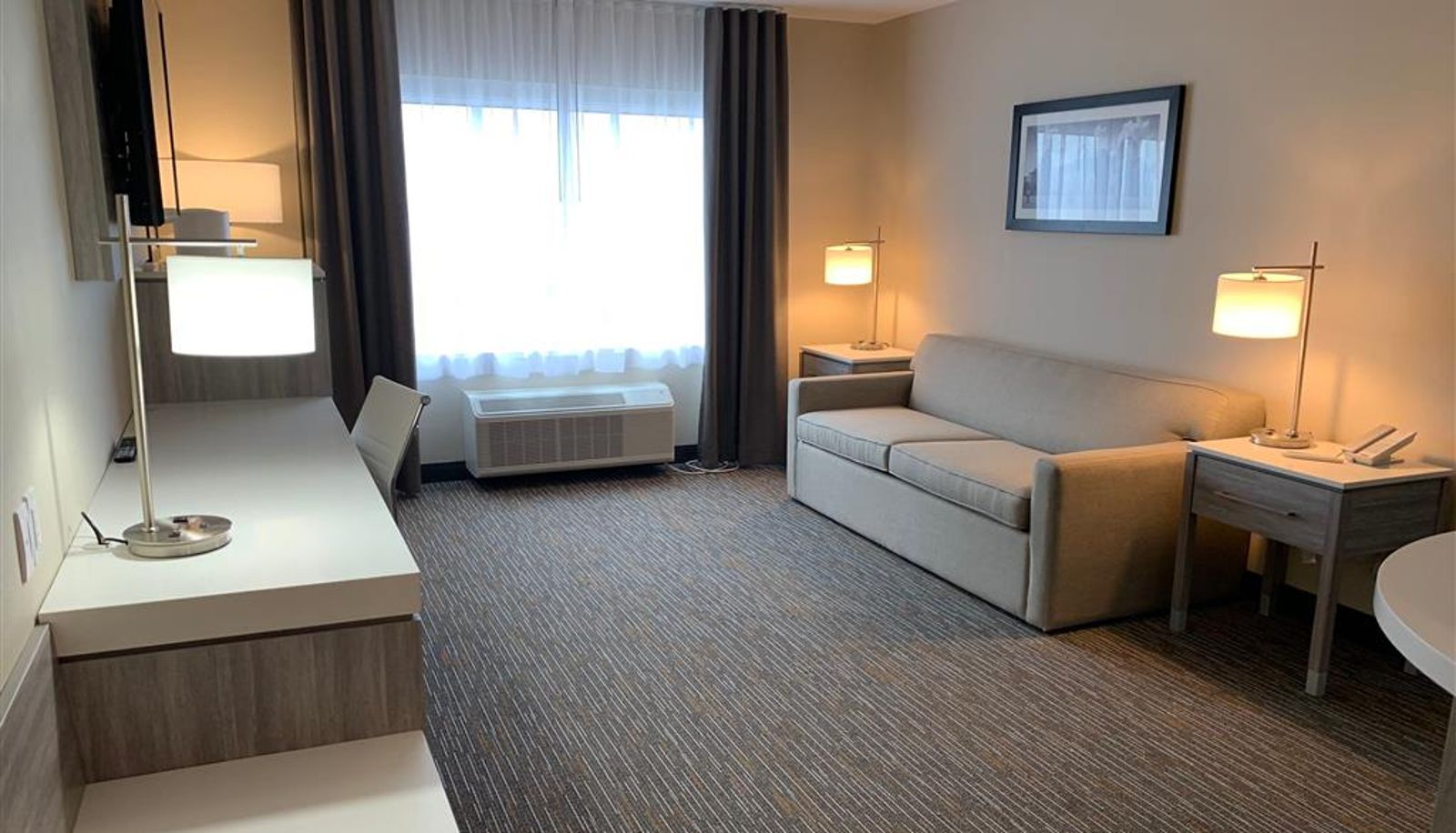 Room - Wingate by Wyndham Kanata West Ottawa