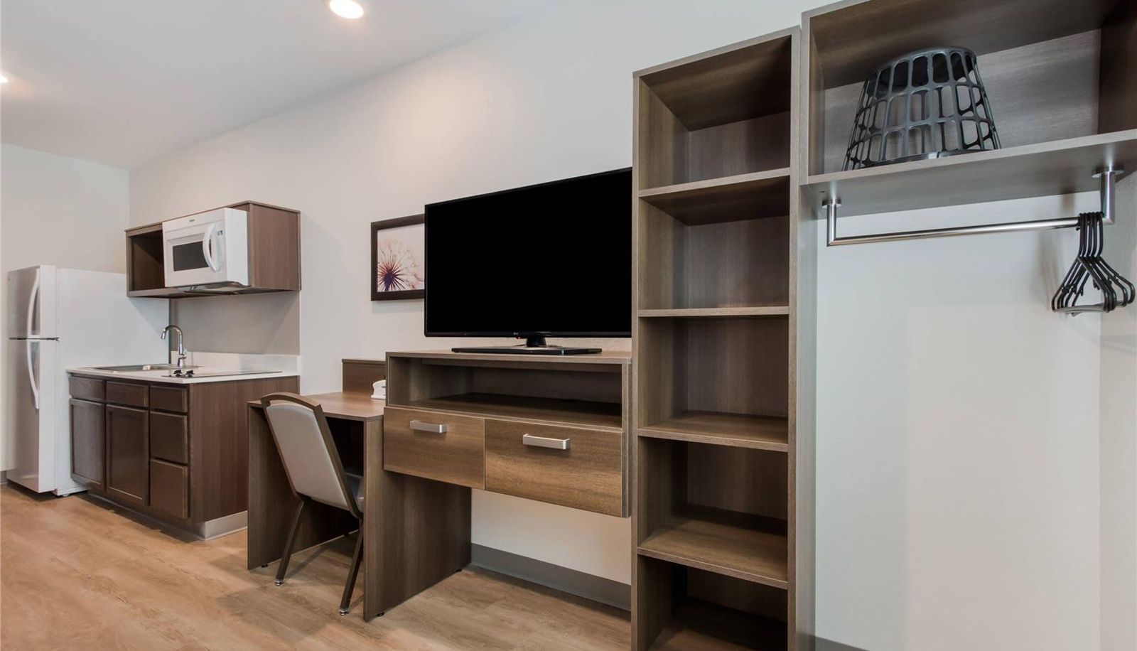 Camera - WoodSpring Suites Tamarac