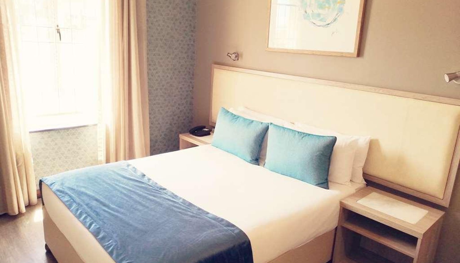 Zimmer - Regal Inn Ballito