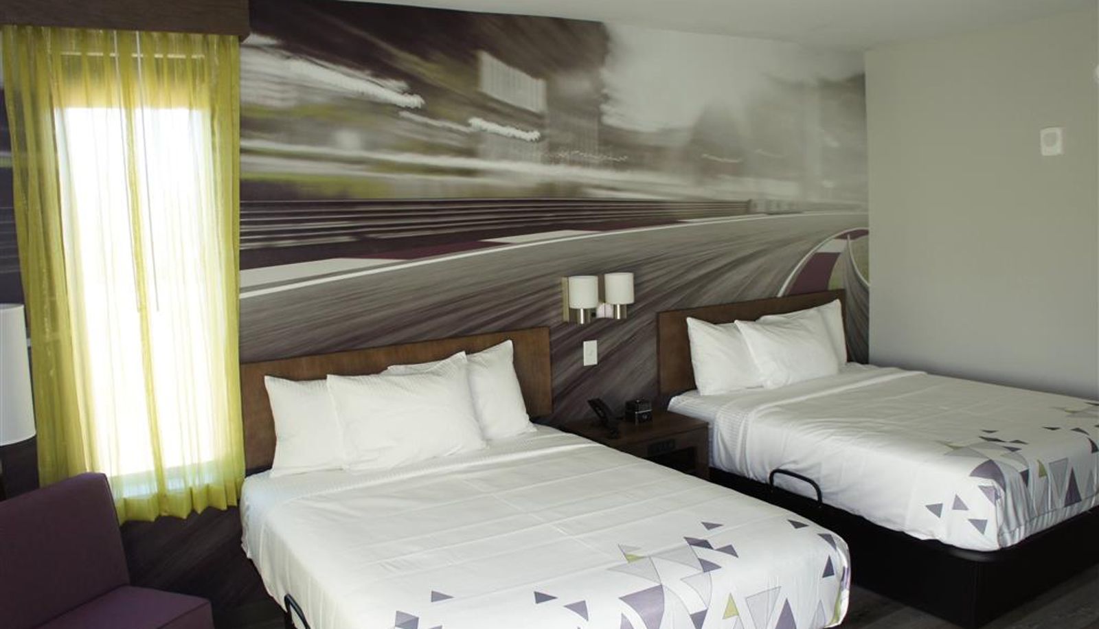 Room - La Quinta Inn & Suites by Wyndham Braselton