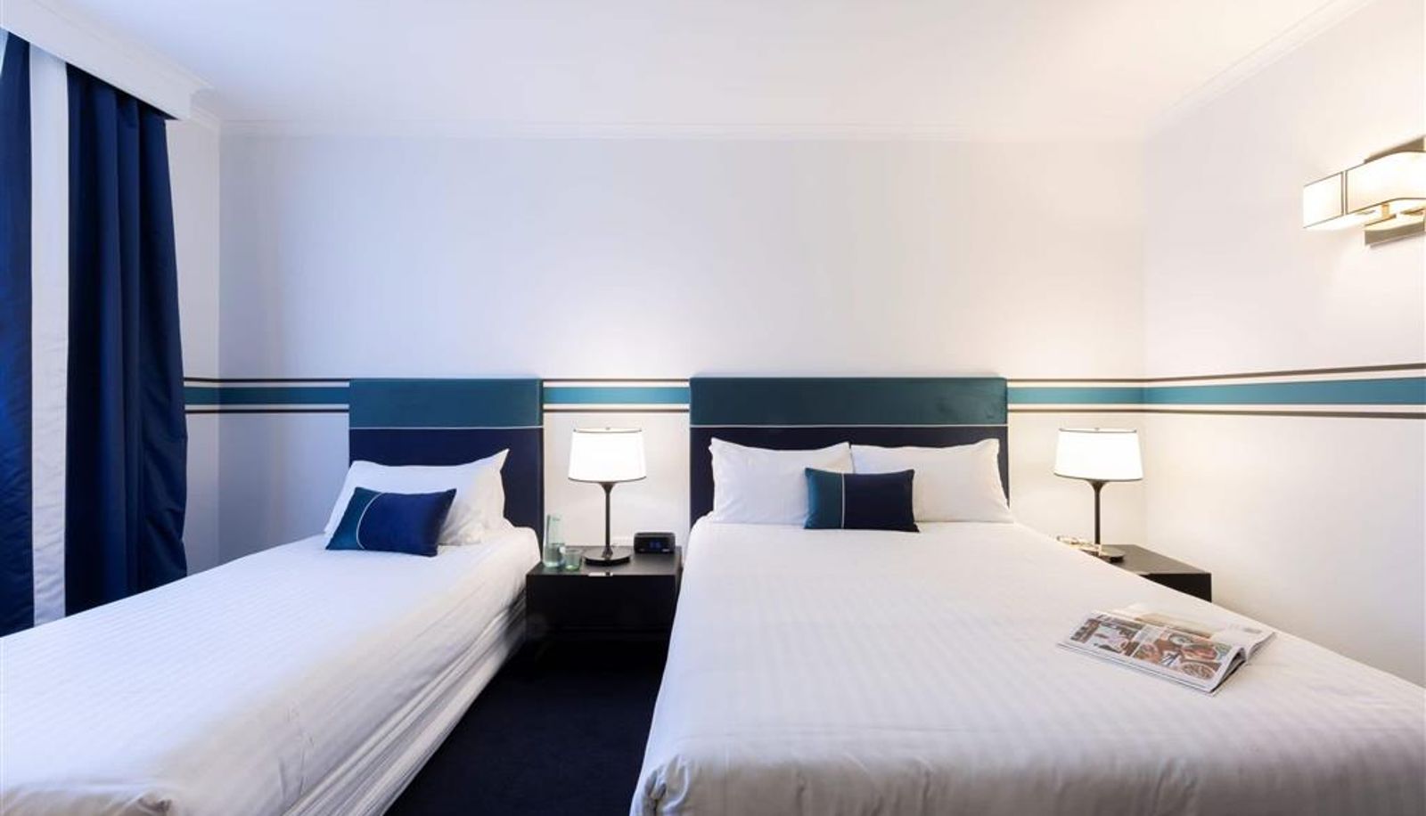 Zimmer - Ramada by Wyndham Diplomat Canberra