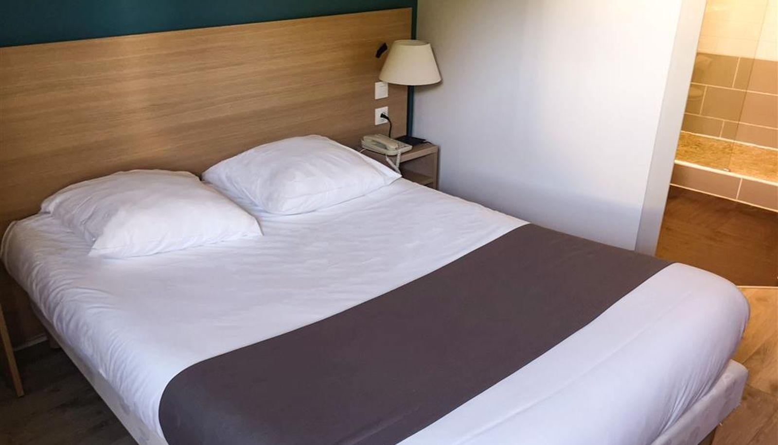 Zimmer - Comfort Hotel Pithiviers