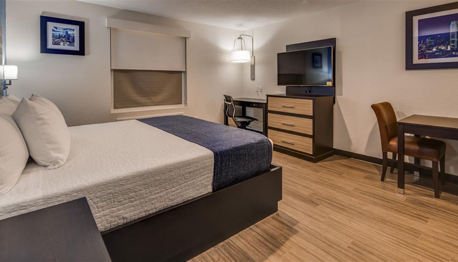 Zimmer - SureStay Plus by Best Western Humble