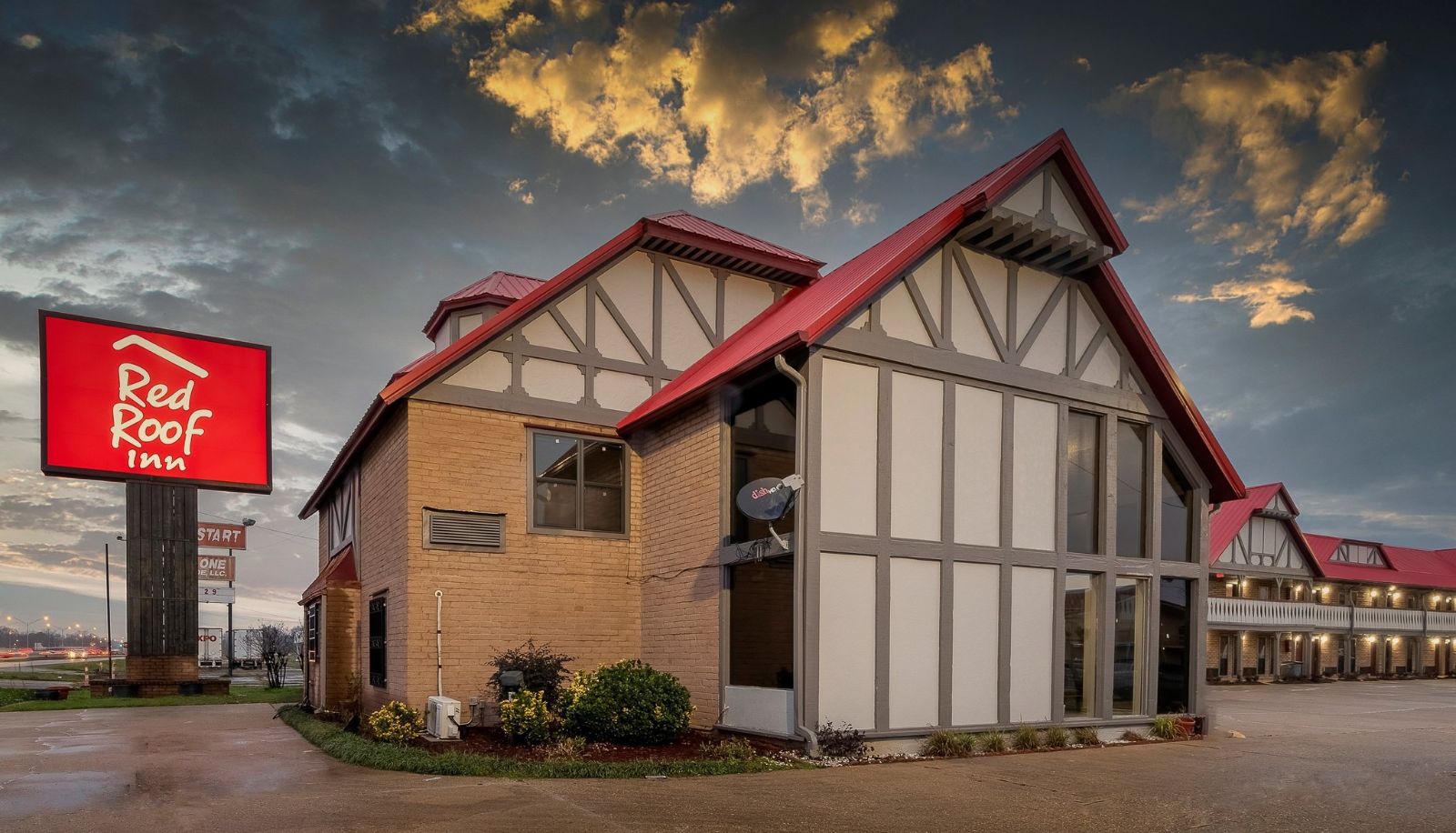Info - Red Roof Inn Monroe