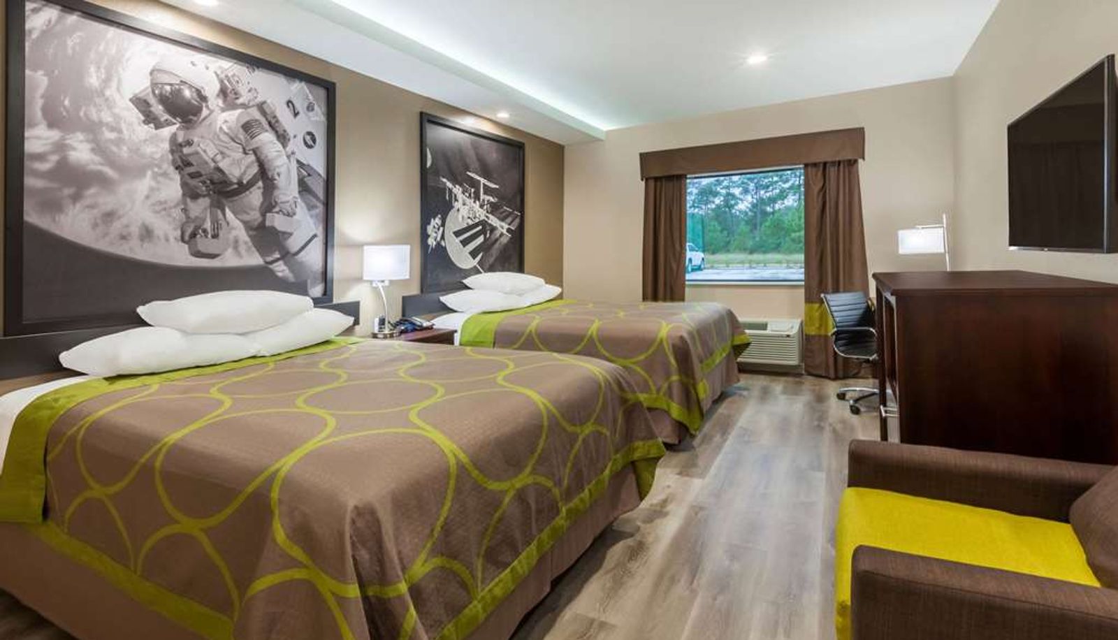 Zimmer - Super 8 by Wyndham Kingwood Houston North