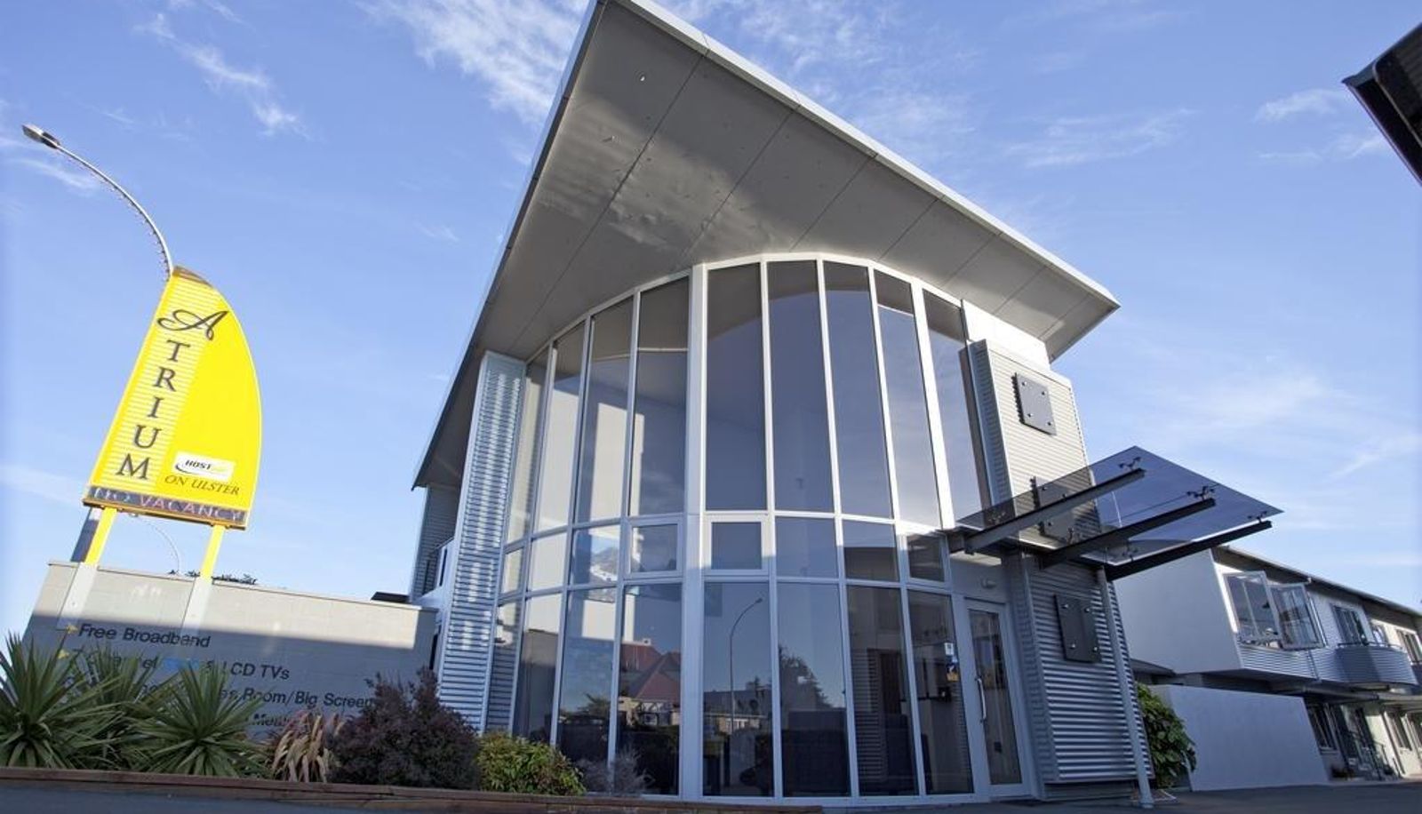 Exterior view - Atrium On Ulster