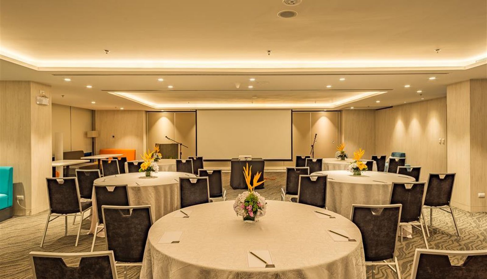 Business-centrum - SAVOY HOTEL MANILA