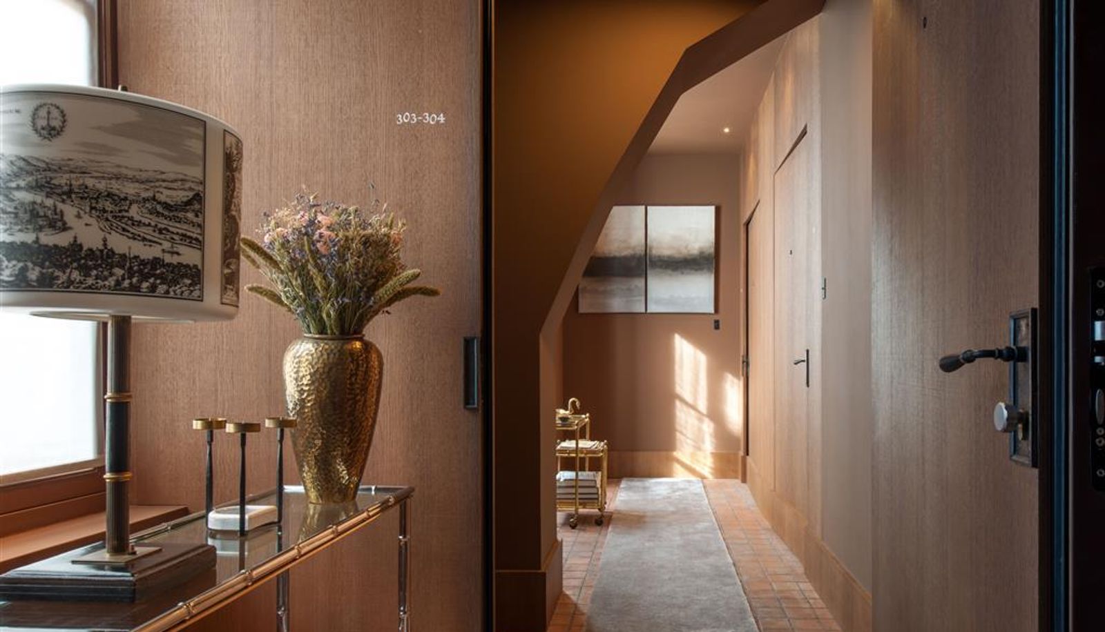 Vista interna - Cour des Vosges - Evok Collection