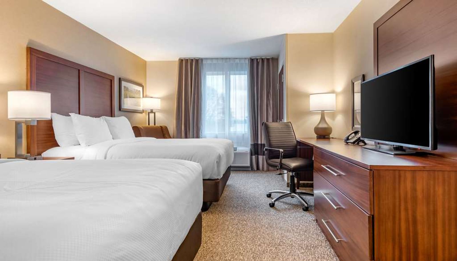 Room - Comfort Inn & Suites
