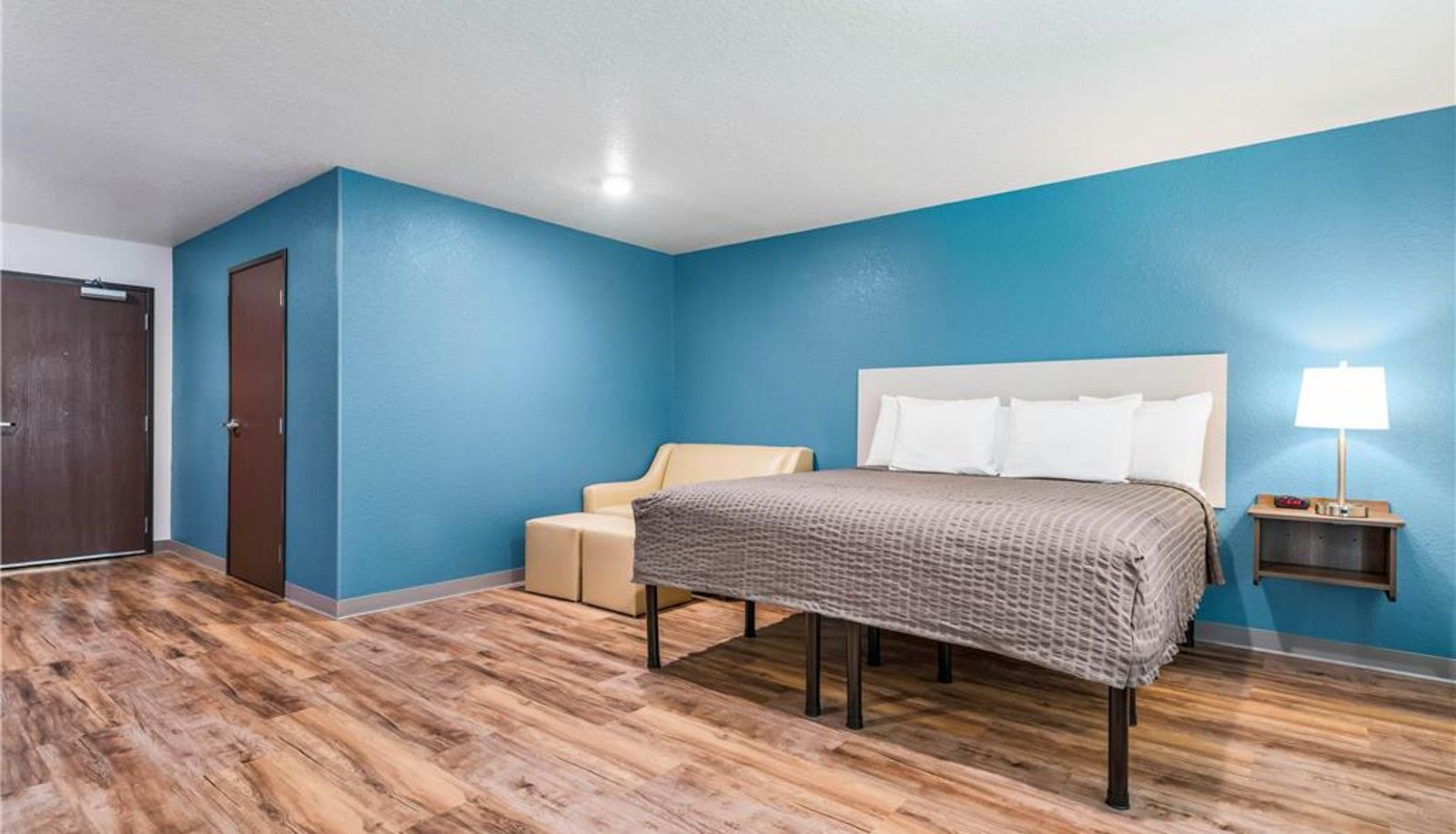 Zimmer - WoodSpring Suites Davenport FL