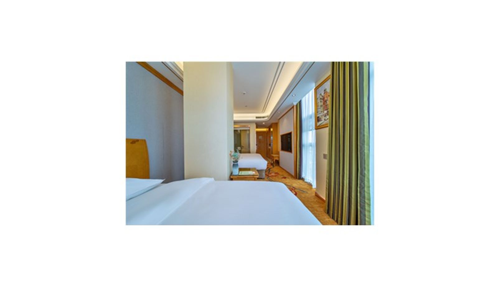 Chambre - Vienna  International Hotels New luosiwan The char New Luosi Bay, Kunming, Yunnan