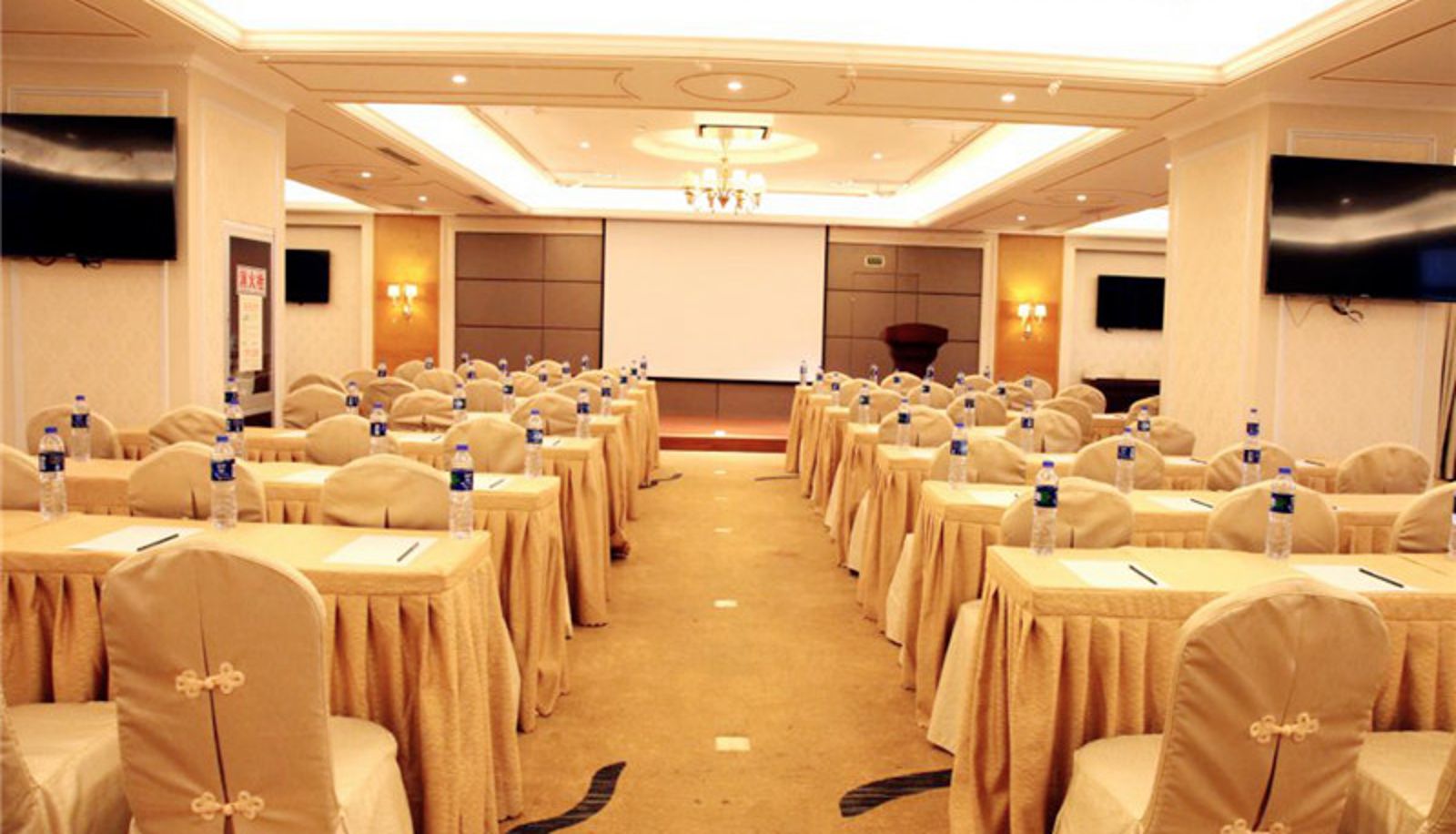 Widok na zewnątrz - Vienna International Hotel  Anhui Xuancheng Garden Anhui Xuancheng Garden
