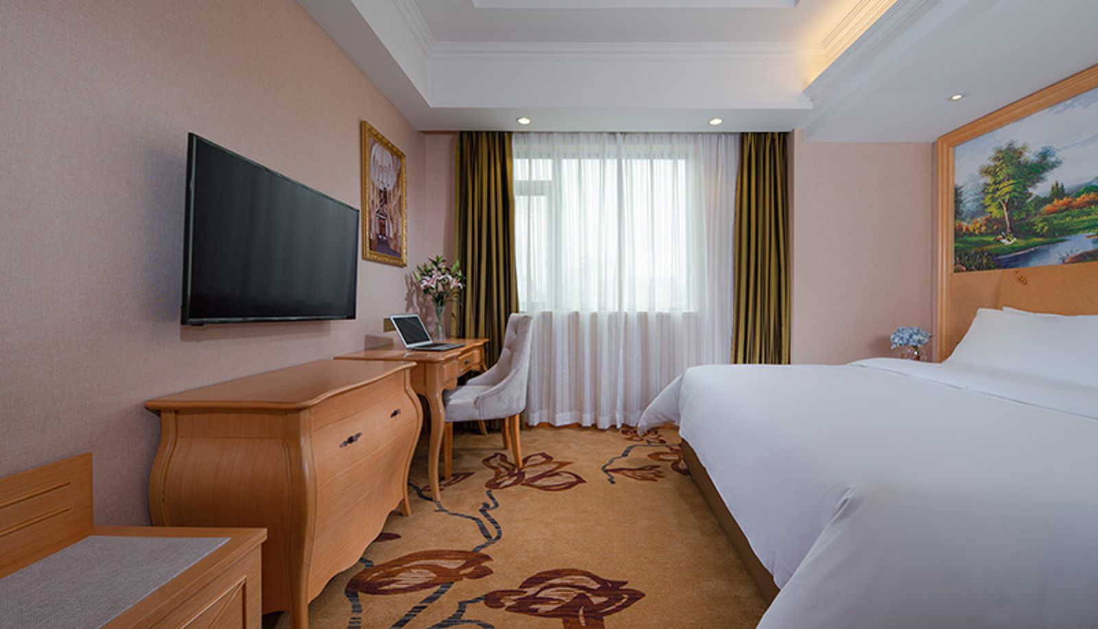 Camera - vienna hotel (Guiyang qianlingshan Park Yan’an west road subway station Hotel) Guiyang qianlingshan Park