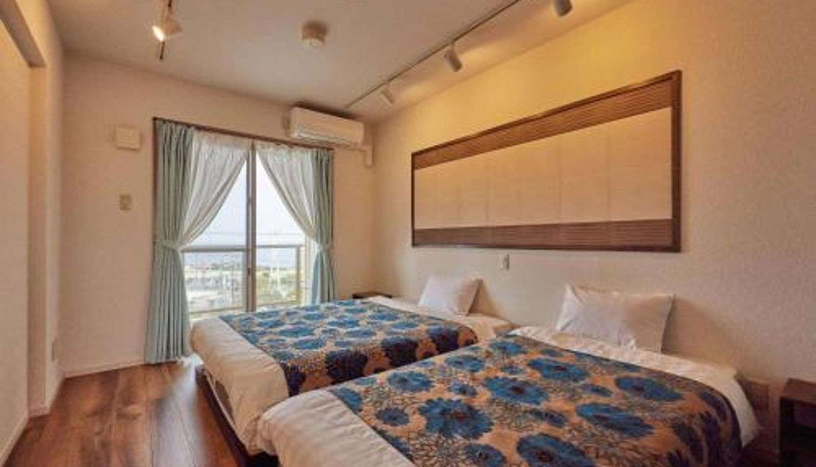 Pokój trzyosobowy - Yukurina Resort Okinawa