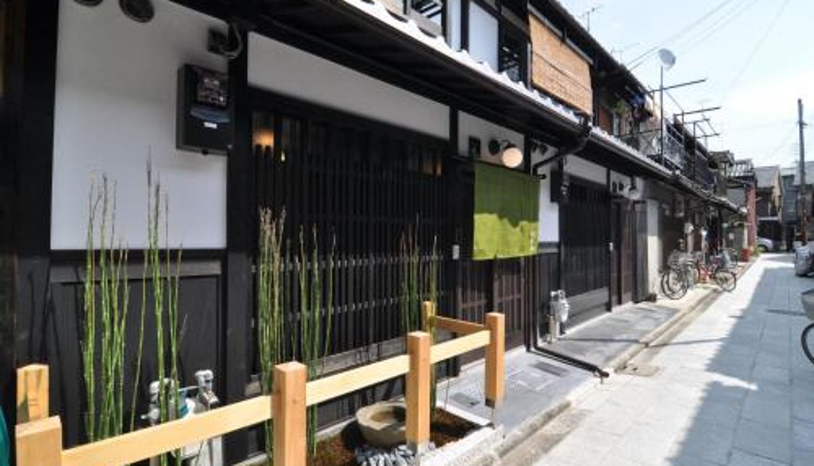 Info - Wakakusa-An Private Machiya near JR Nijo Station