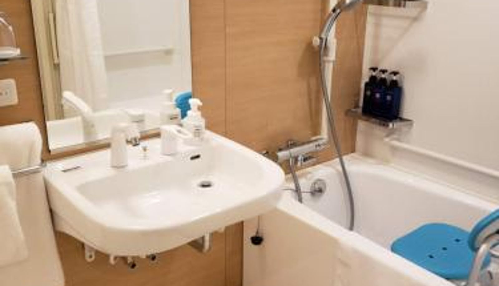 Badezimmer - Royal Twin Hotel Kyoto Hachijoguchi