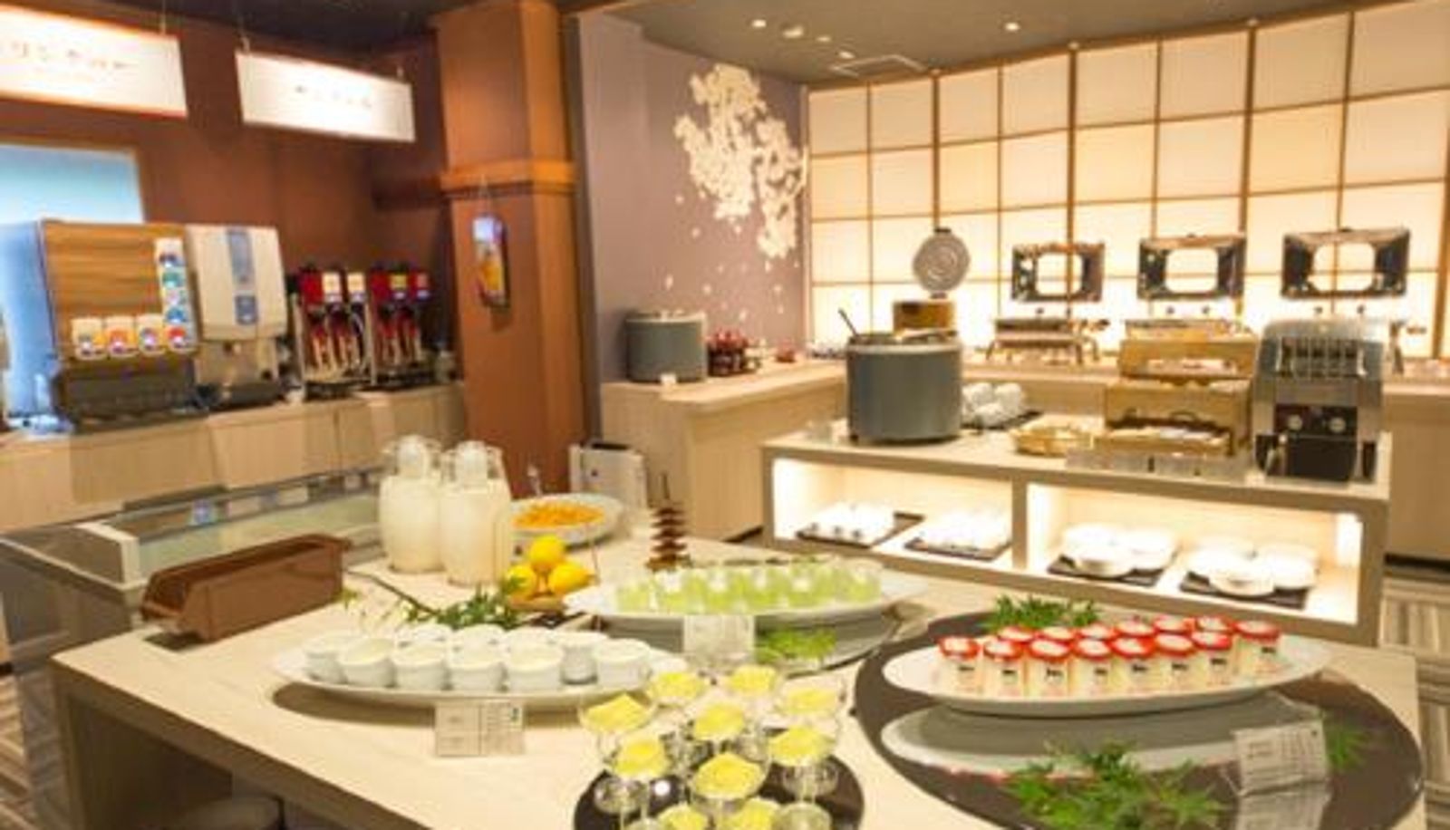 Frühstücksraum innerhalb des Restaurants - LiVEMAX RESORT Aki Miyajima