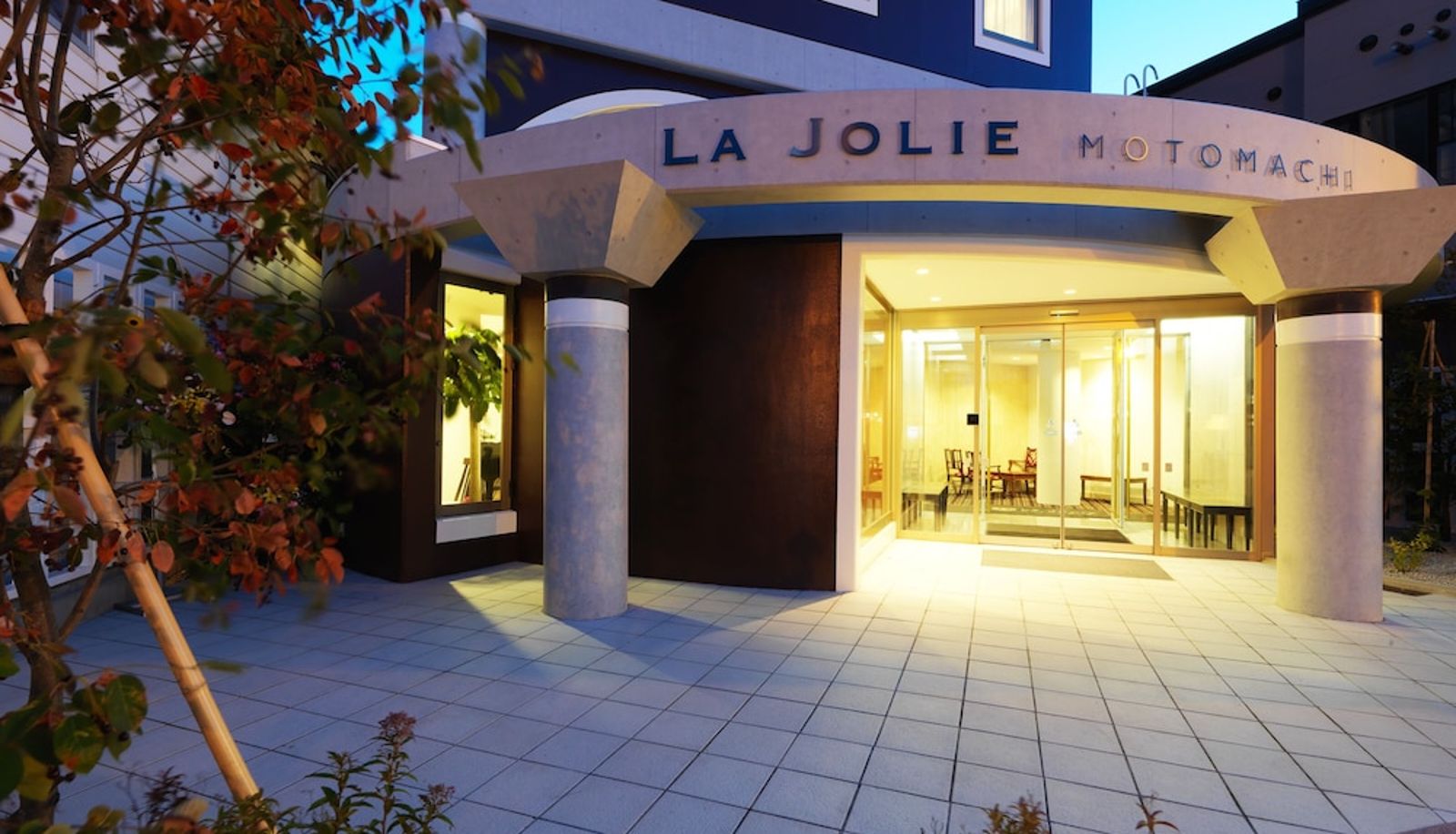 Info - La Jolie Motomachi