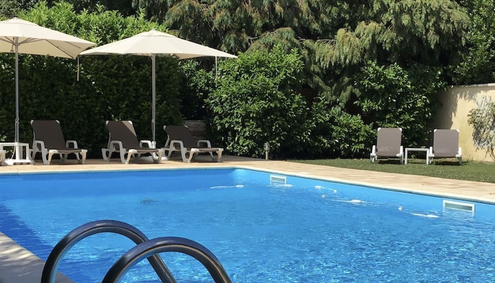 Pool - Brit Hotel Europ Bergerac