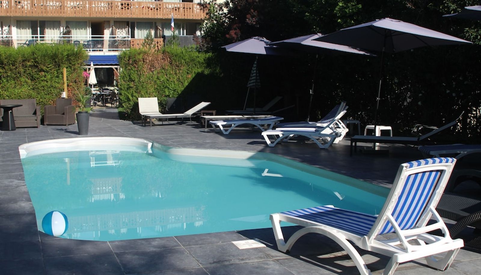 Pool - Hôtel Le Verseau