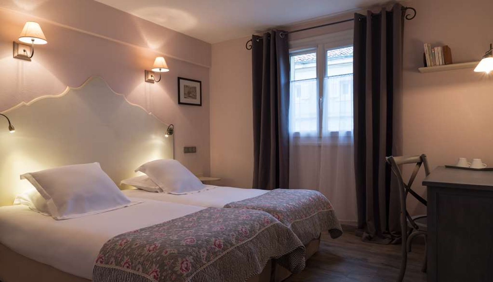 Camera - Cavaillon  Hôtel du Parc The Originals Boutique