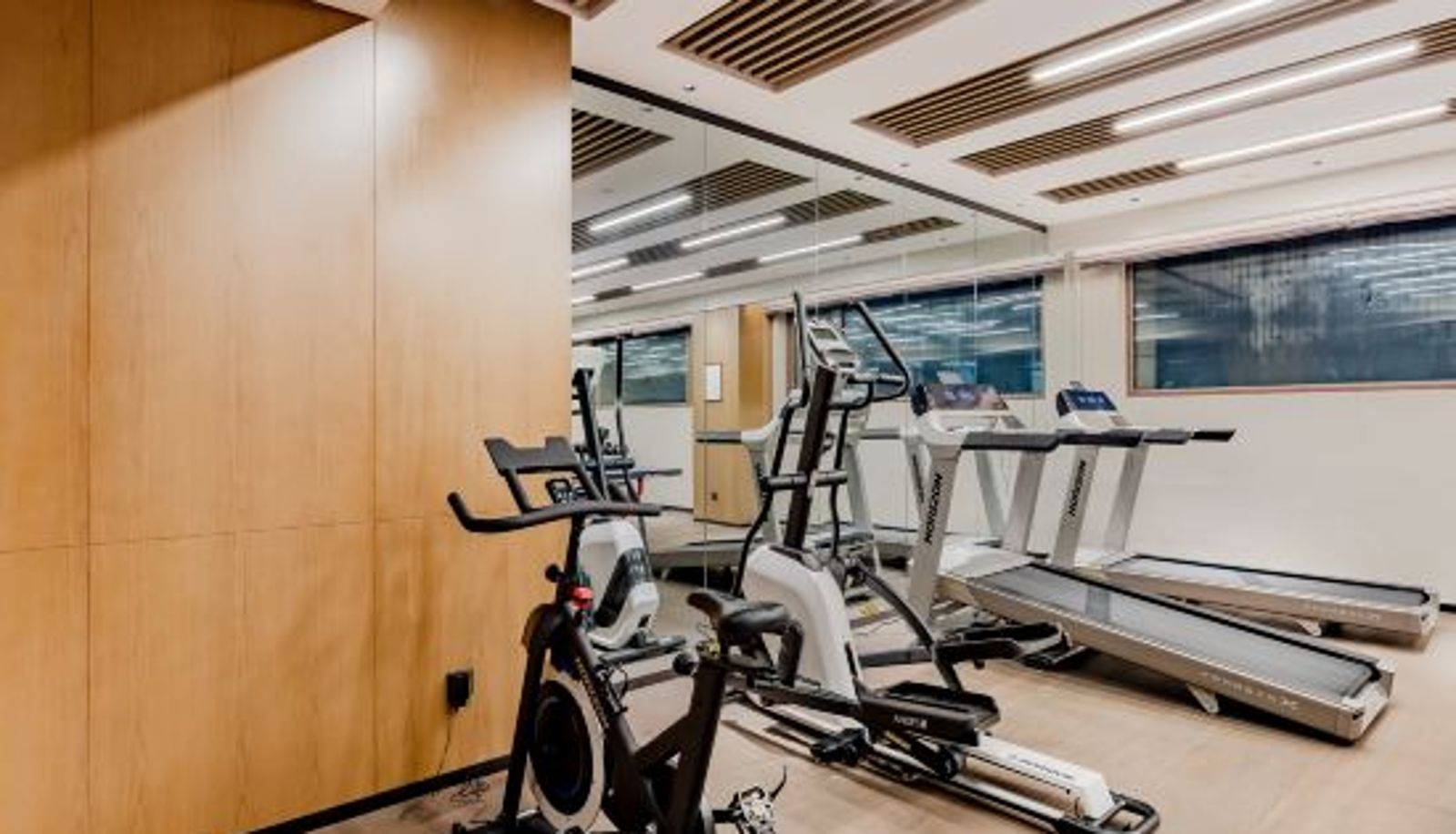 Wellness- und Fitnessbereich - Dajiuhua Hotel (Mount Jiuhua)