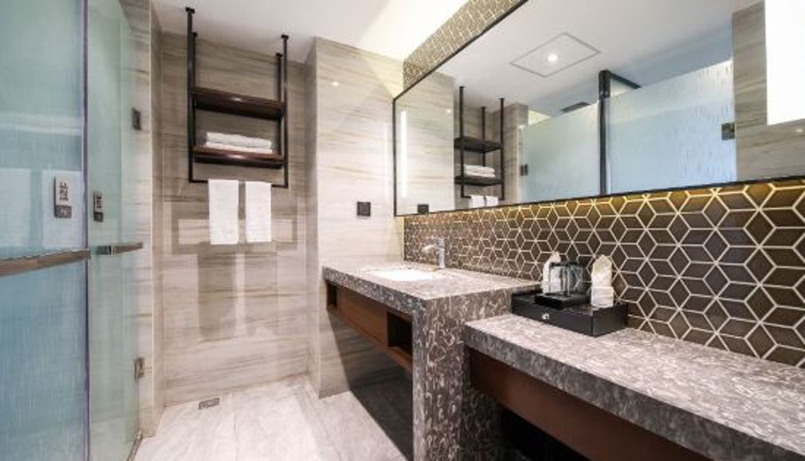 Business room - KunMing Henson Hotel