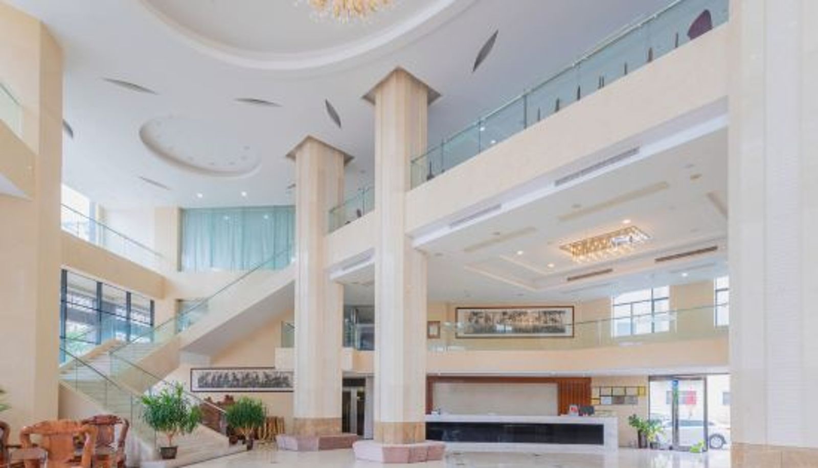 Hadara Peninsula Hotel