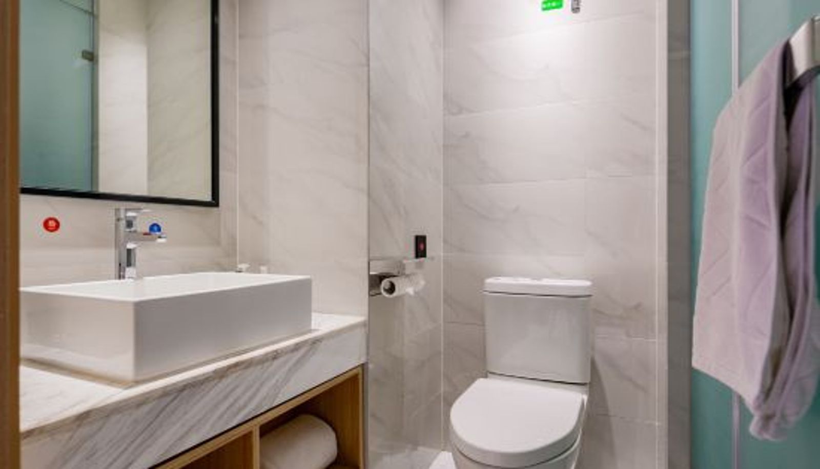 Room - Theme Care U Well Hotel (Chengdu East Railway Station 468)