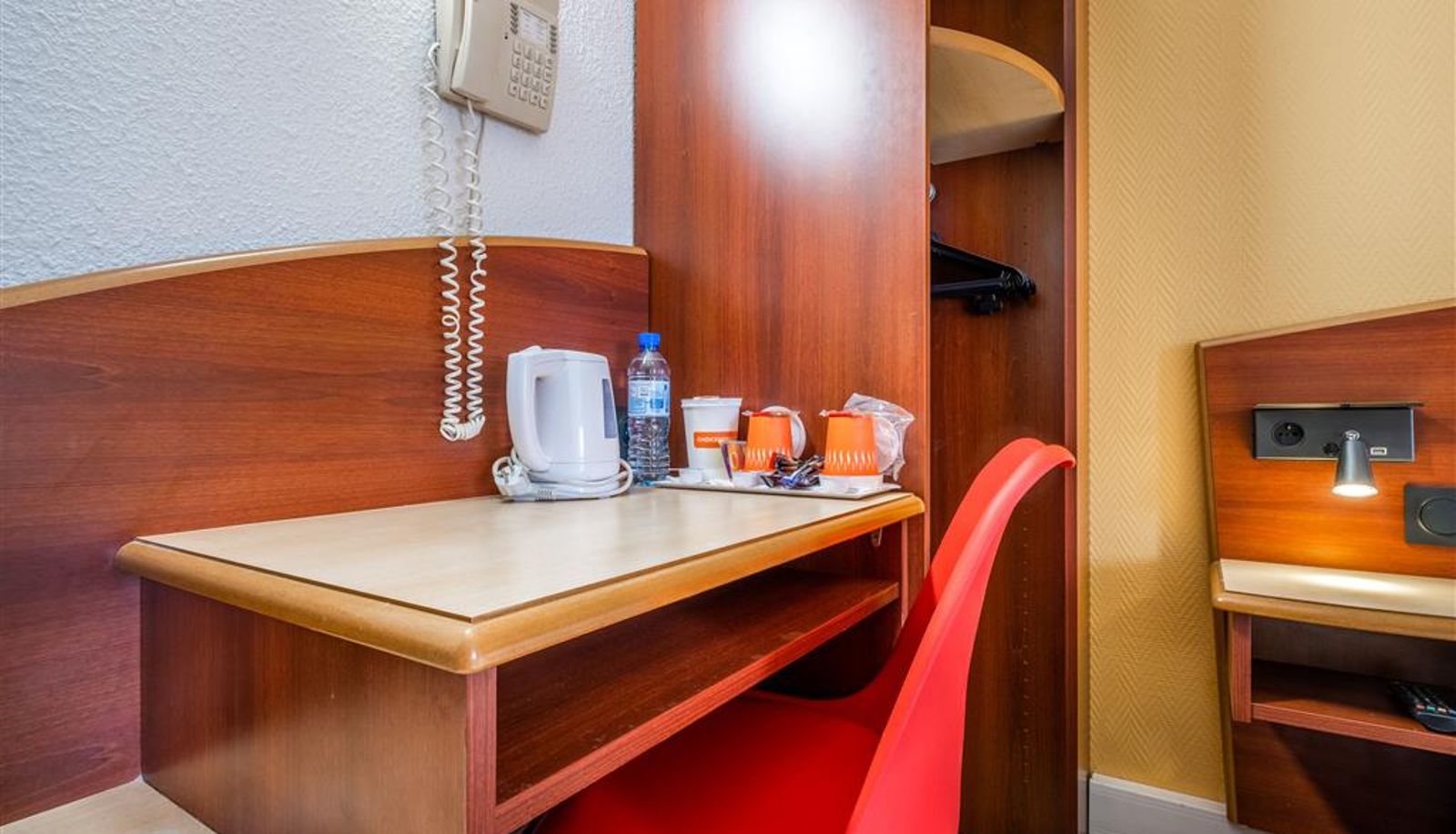 Zimmer - Comfort Hotel Etampes