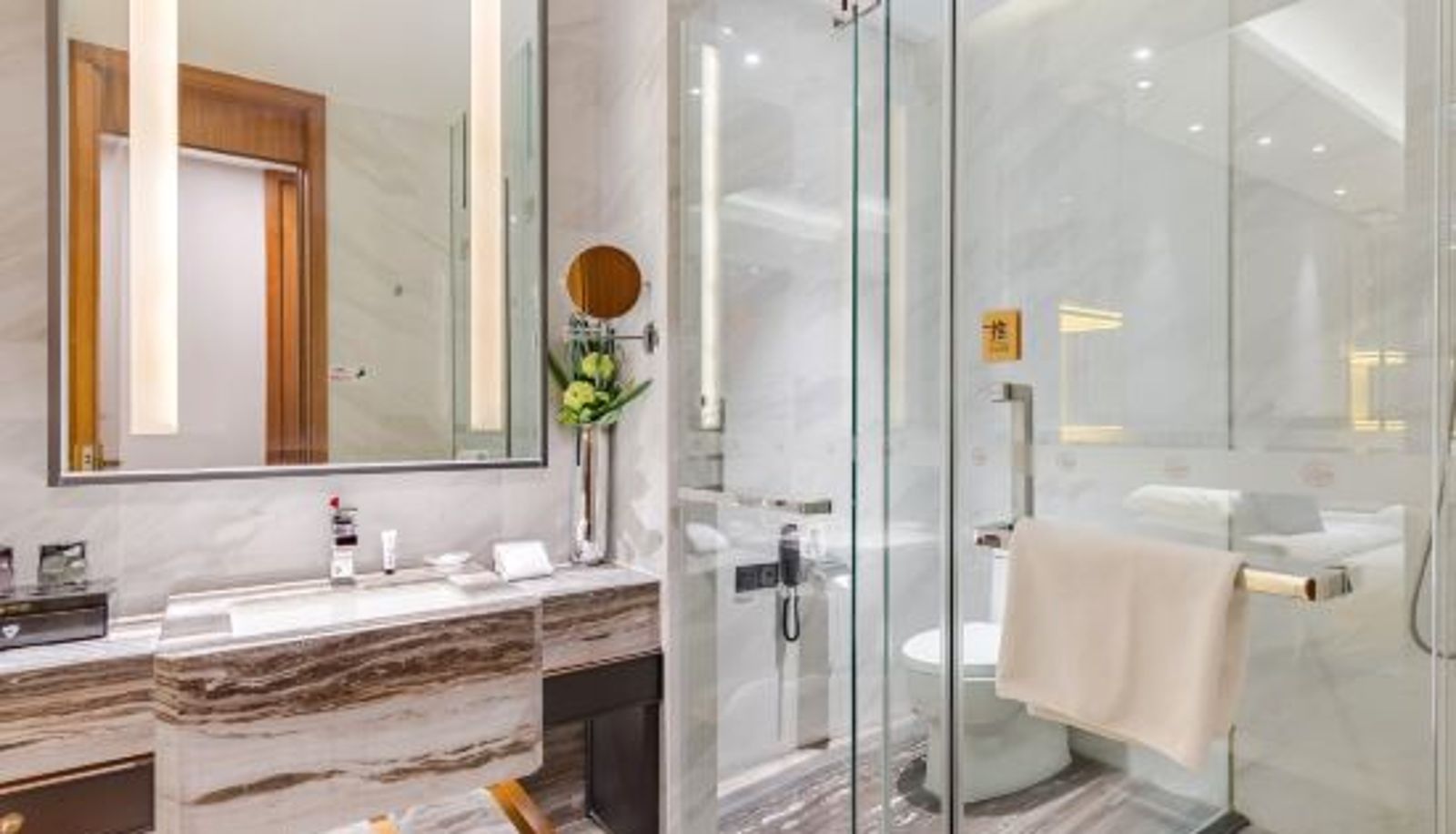 Habitación - Andeli Hotel