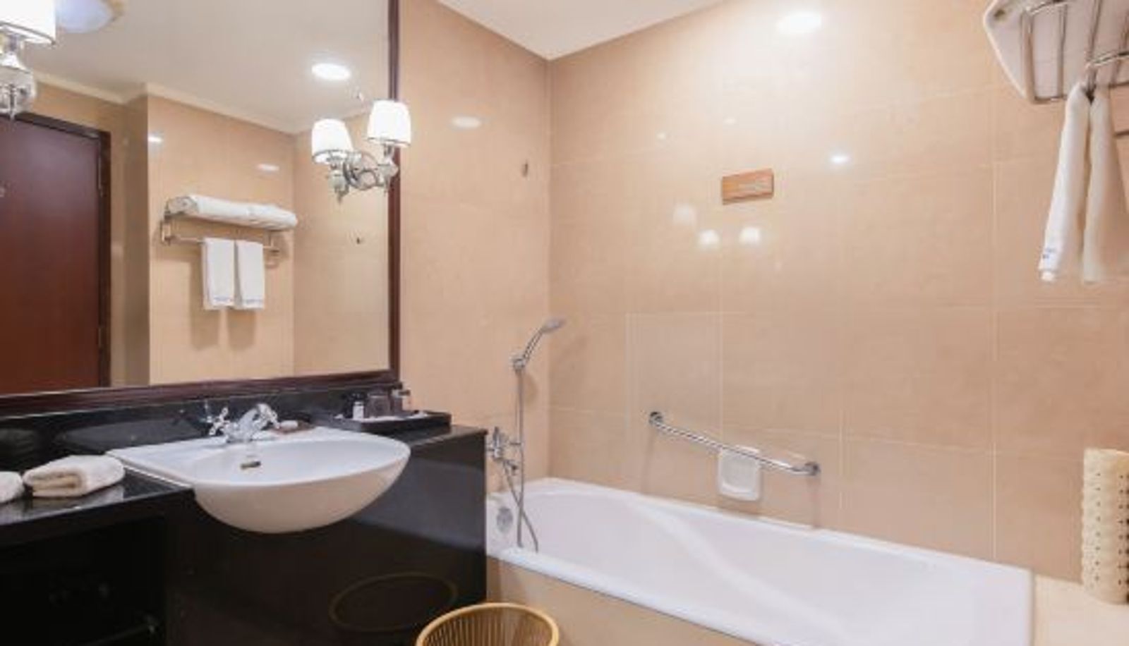 Room - Wuzhou Hotel