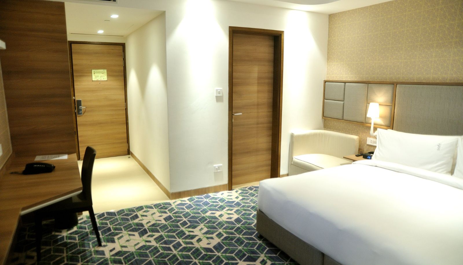 Zimmer - Holiday Inn GURUGRAM SECTOR 90 by IHG