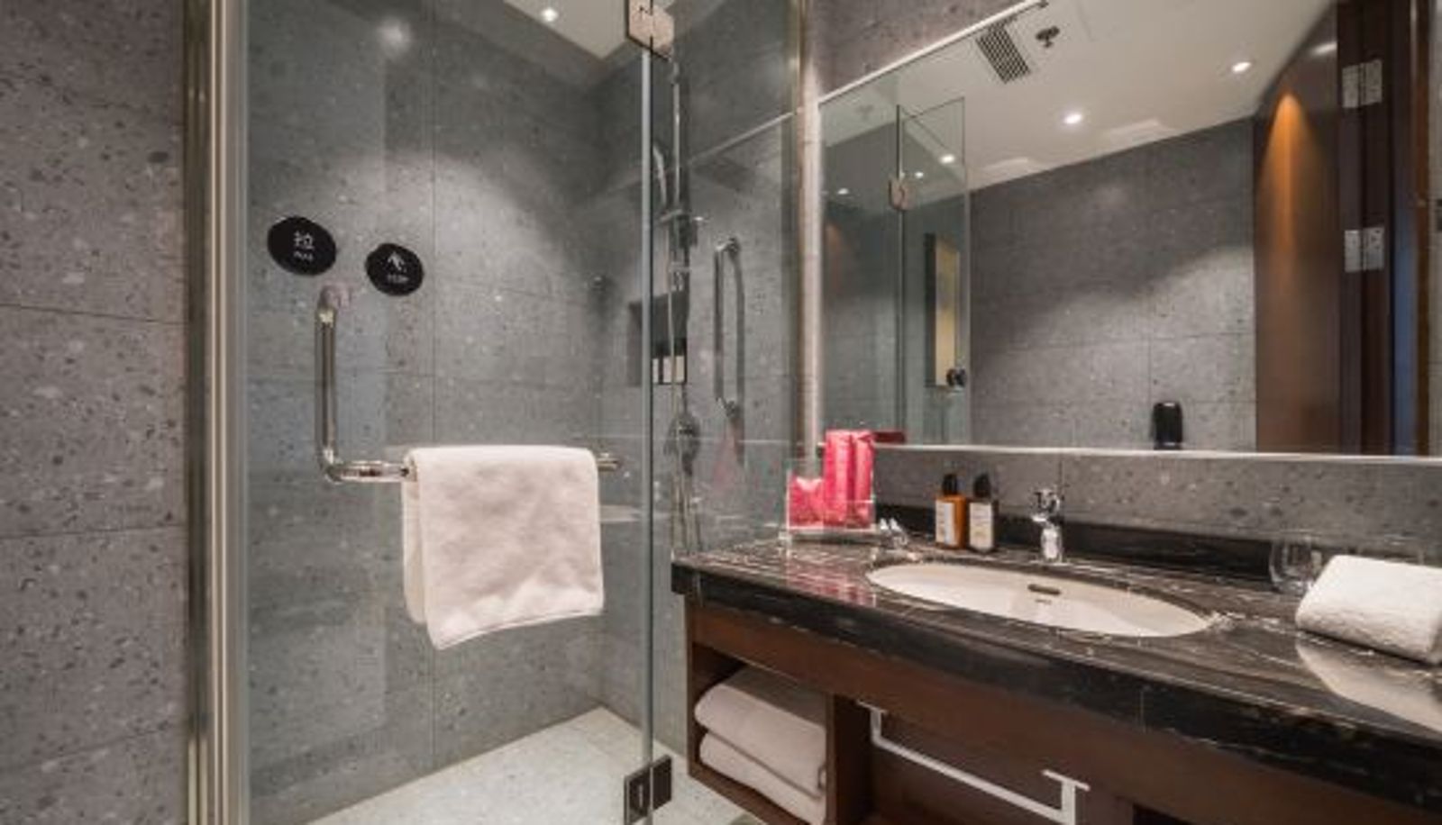 Zimmer - Madison Hotel Shenyang Olympic Sports Center