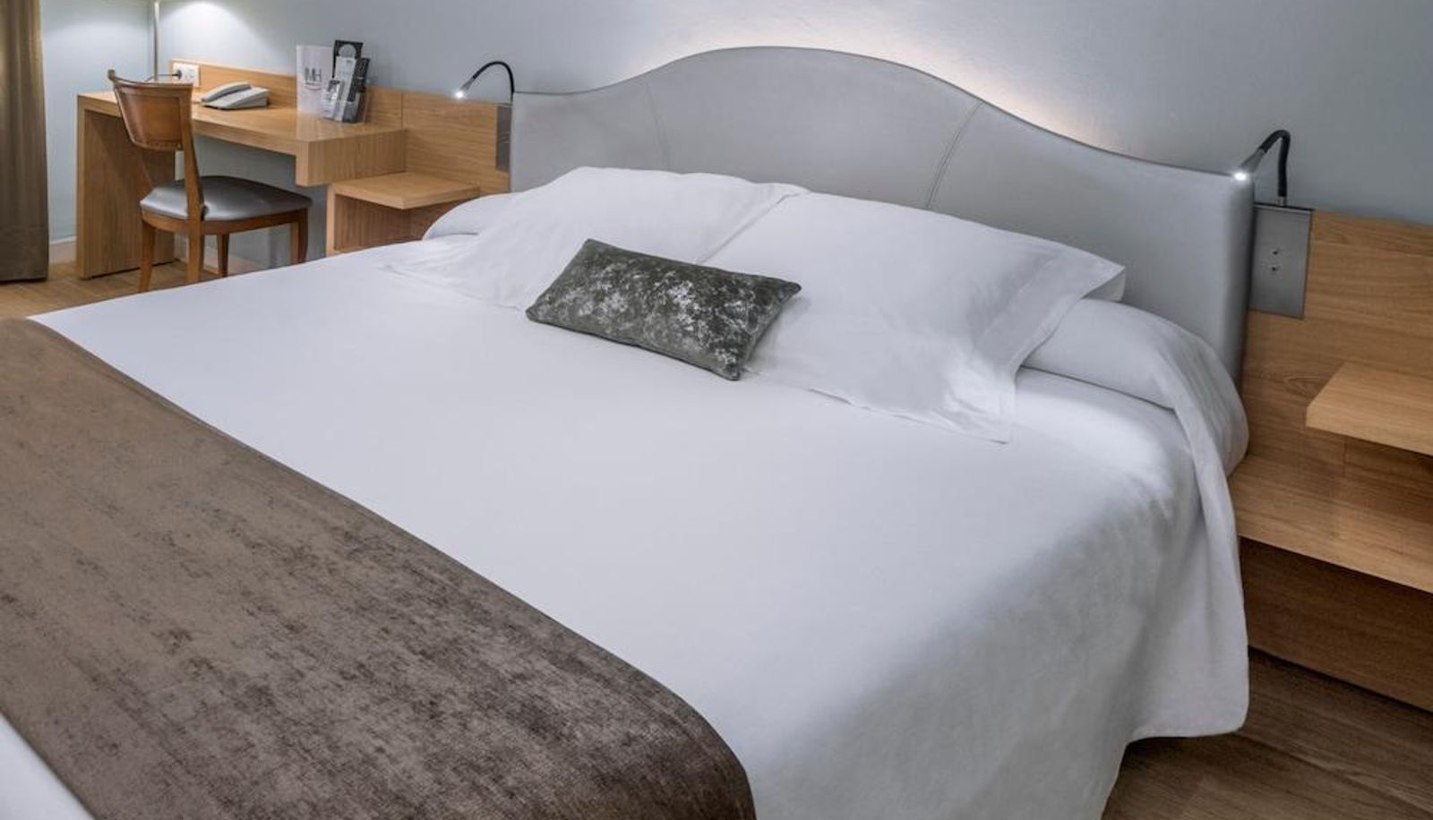Budget room (single) - Mònica Hotel