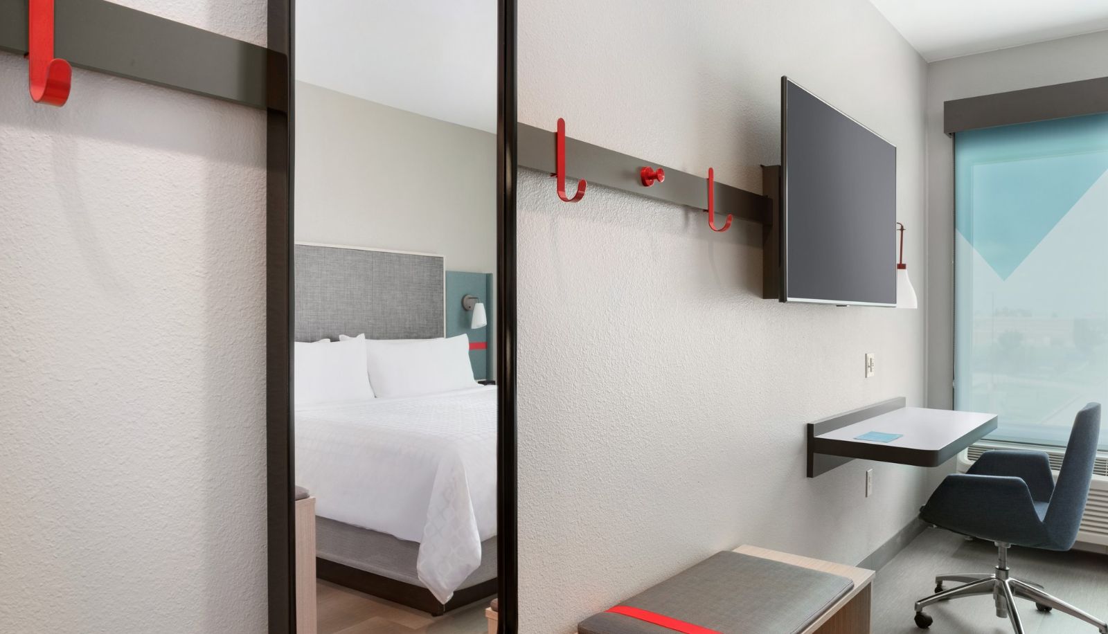 Room - avid hotel CEDAR RAPIDS SOUTH - ARPT AREA by IHG