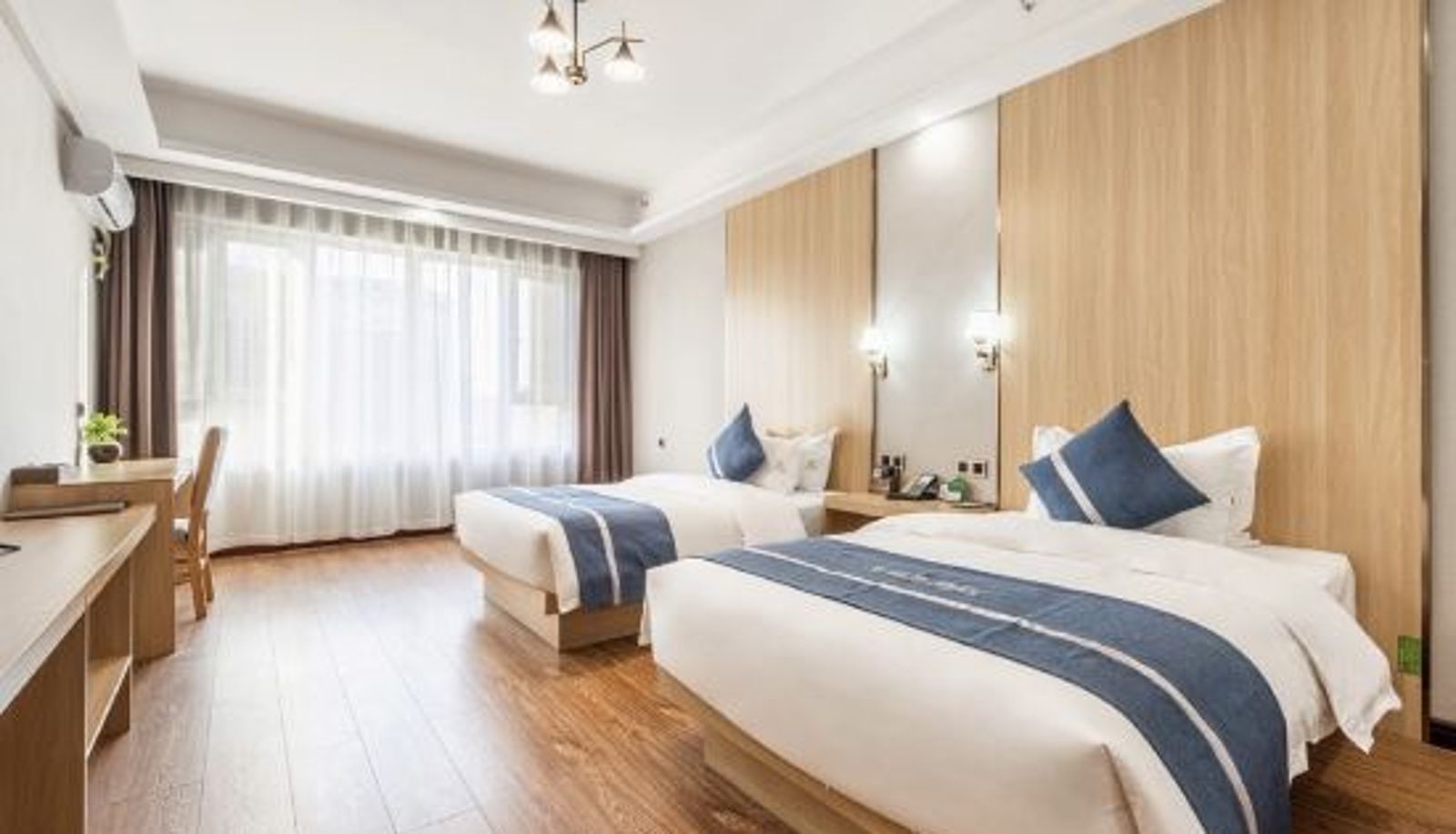 Zimmer - Yinchuan Yulin East Hotel (Ningxia University Helanshan Campus High-speed Railway Station Branch)