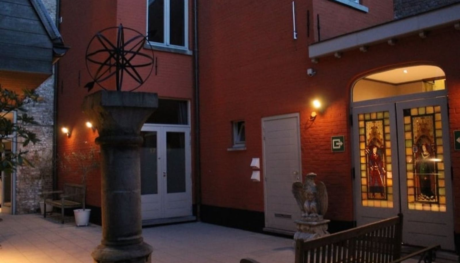 Info - Canalview Hotel Ter Reien