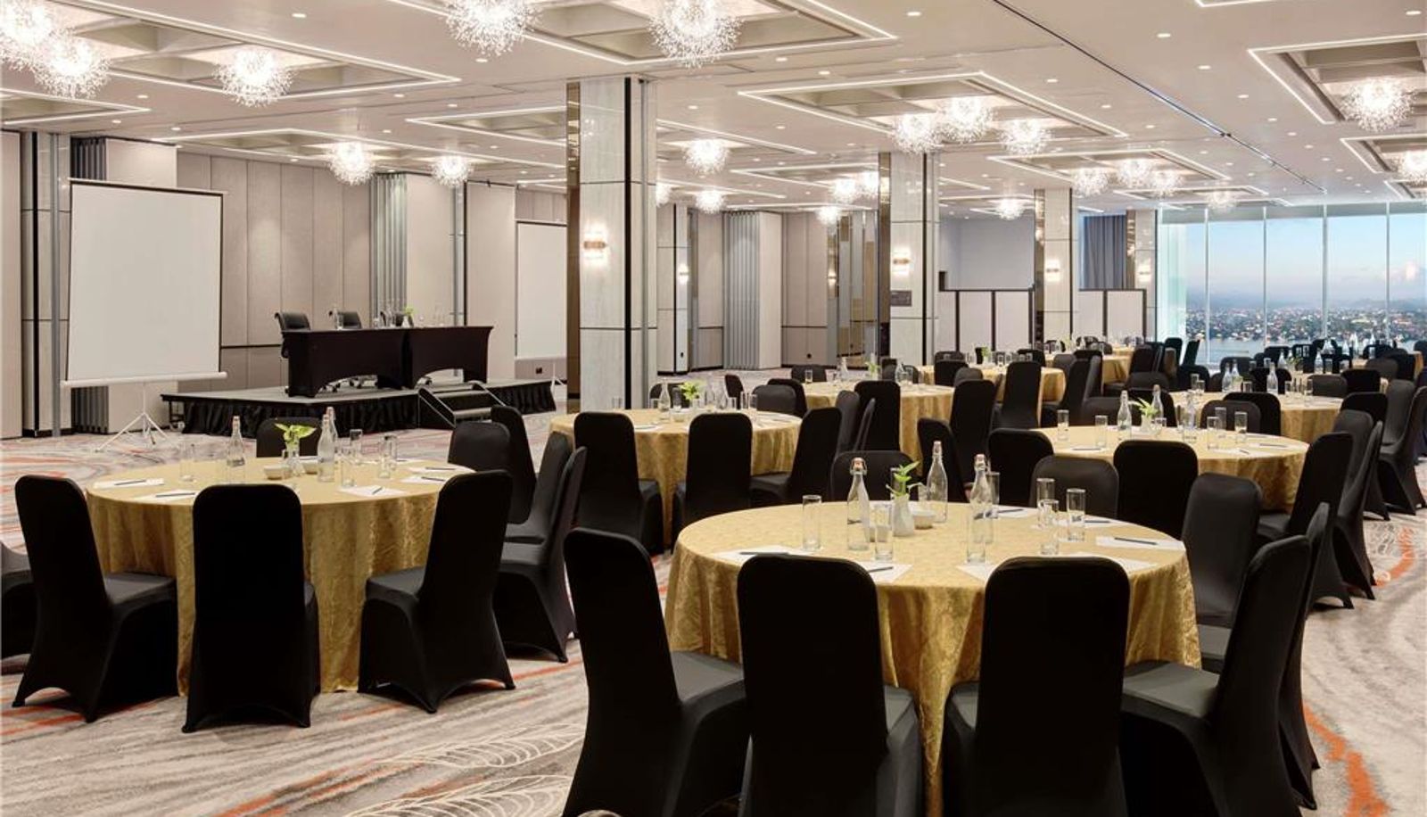 Conference room - Mercure Samarinda