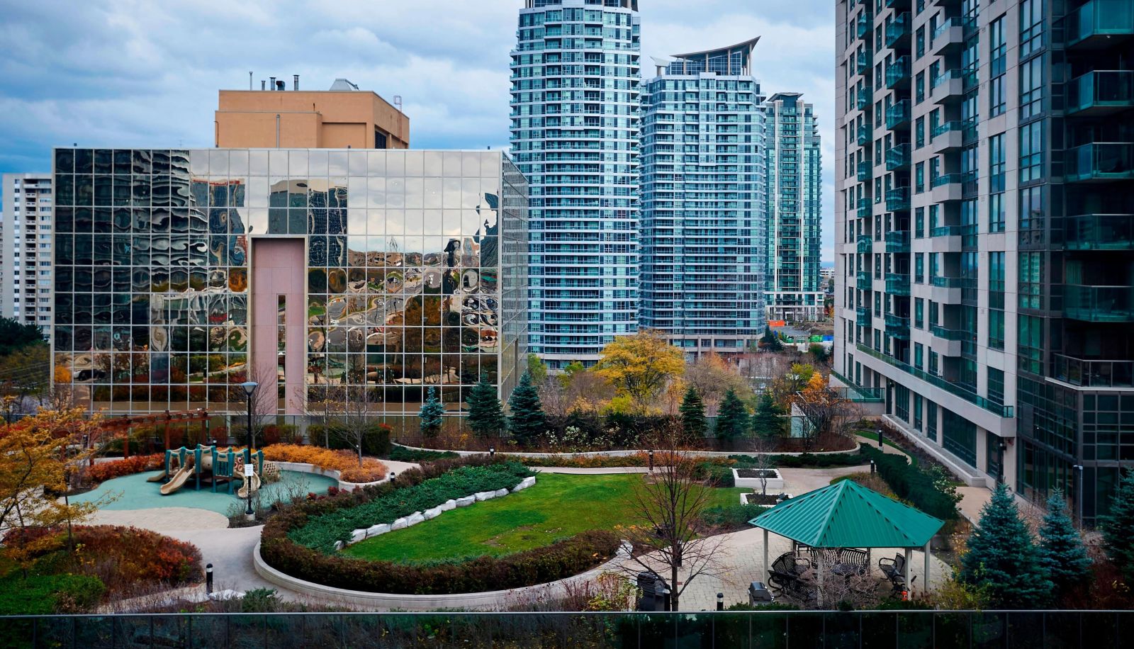 Kamer - Delta Hotels by Marriott Toronto Mississauga