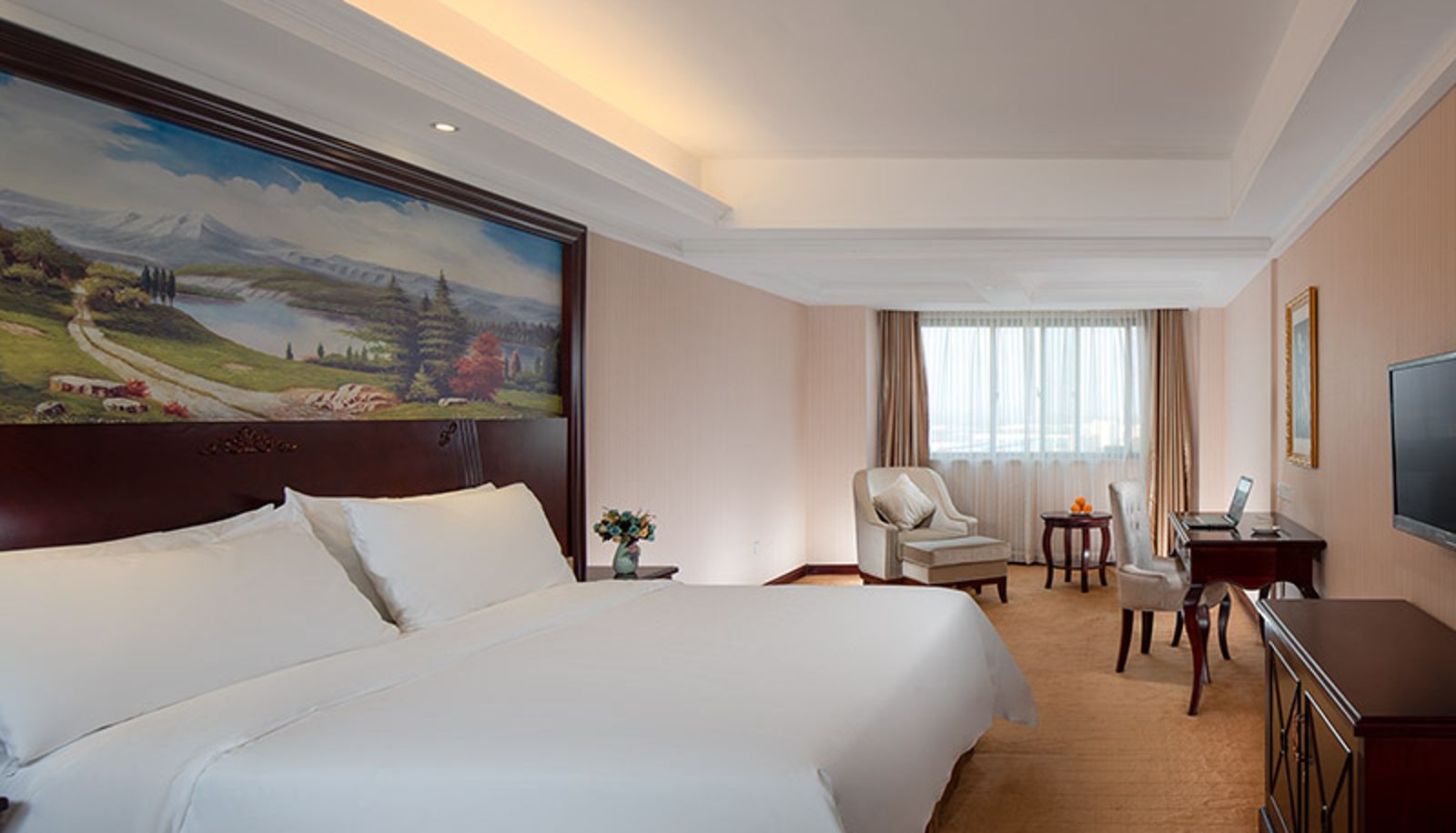 Zimmer - Vienna Hotel (Hunan Xiangtan Jiuhua High Speed Railway North Station Store) Xiangtan Bantang City Railway Station