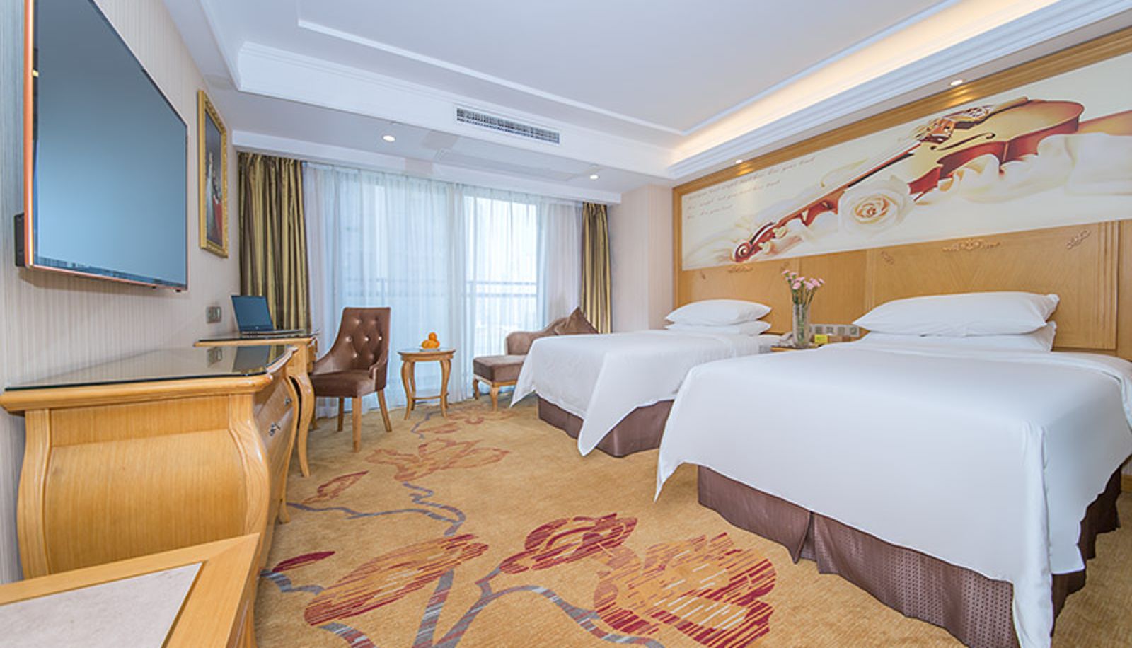 Zimmer - Vienna International Hotel Wuhan Polar Ocean World Wuhan Polar Ocean World TaziLake Metro Station